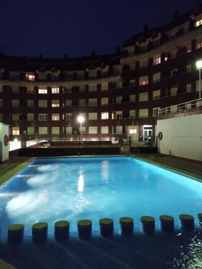 Castro Urdiales Precioso Con Piscina Apartment Екстериор снимка